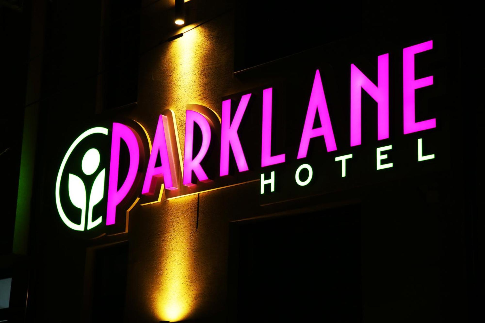 Parklane Hotel Tashkent Bagian luar foto