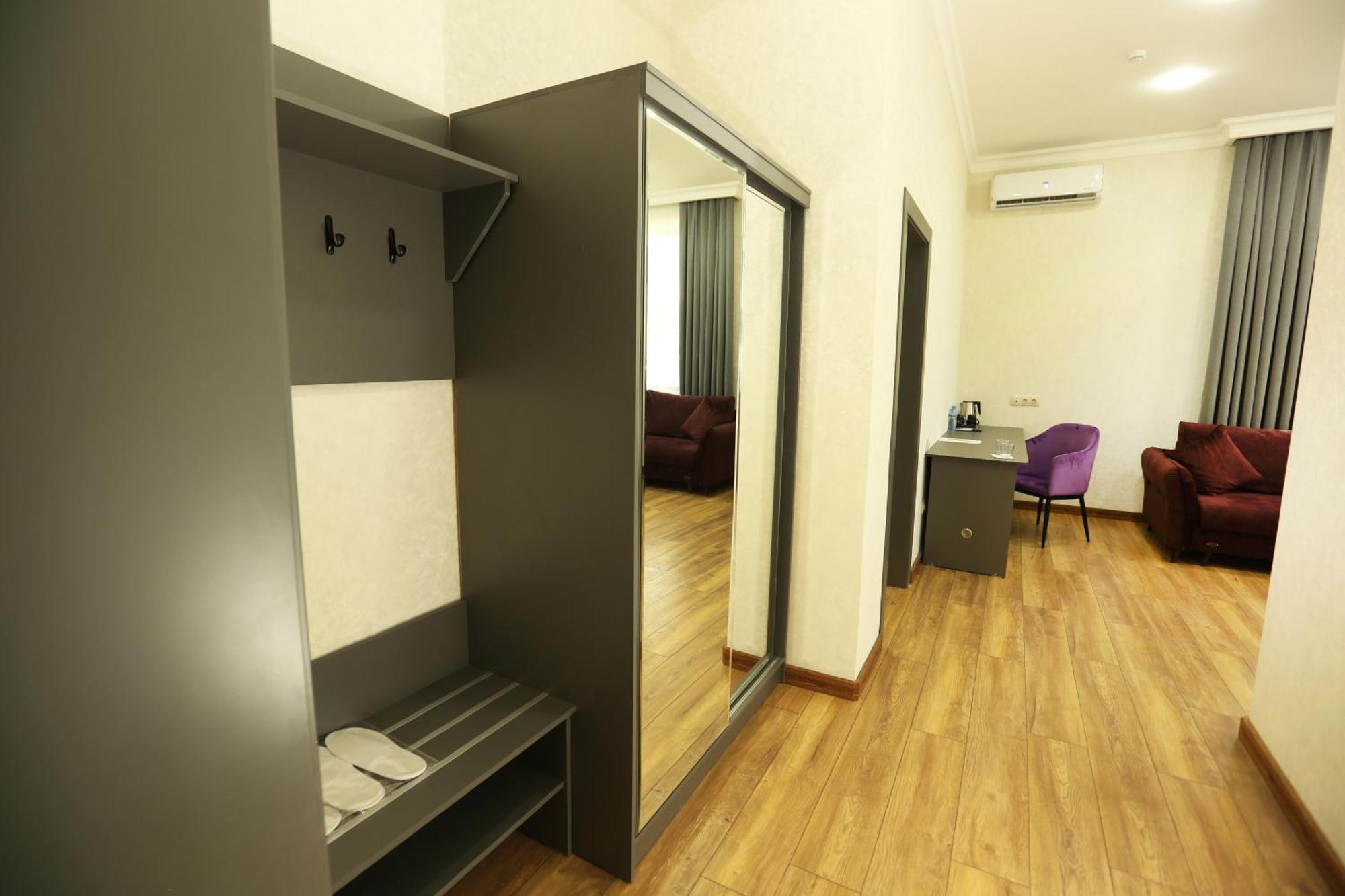 Parklane Hotel Tashkent Bagian luar foto