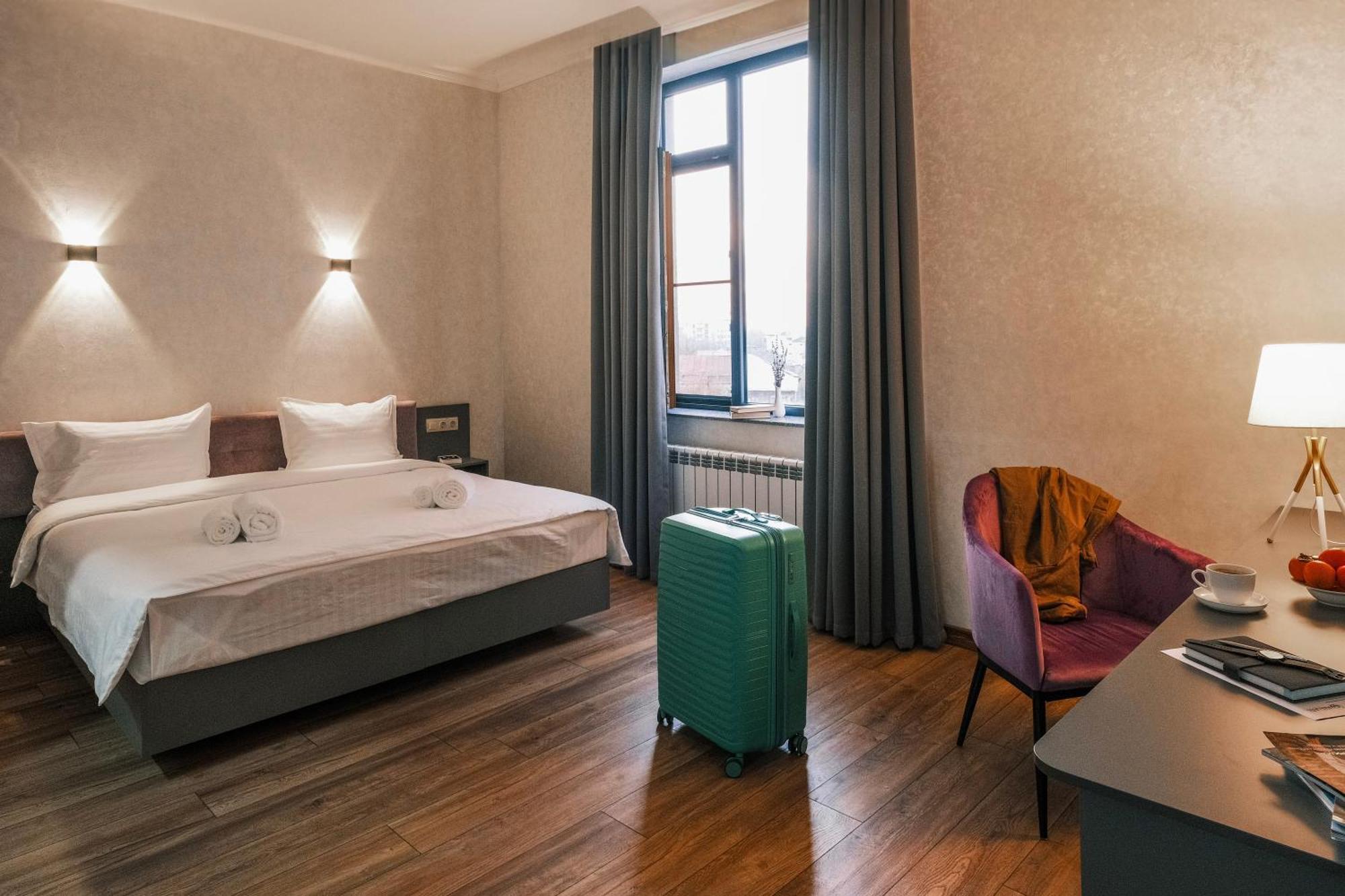 Parklane Hotel Tashkent Bagian luar foto