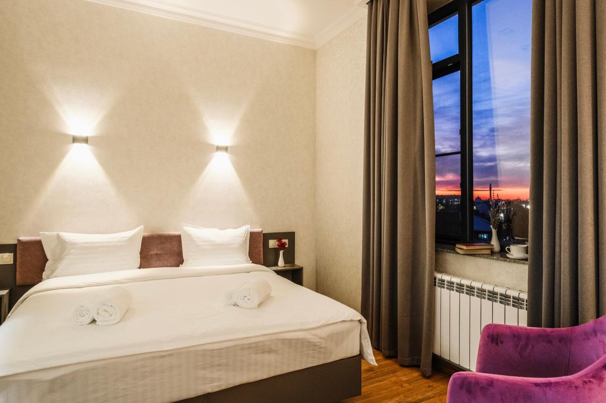 Parklane Hotel Tashkent Bagian luar foto