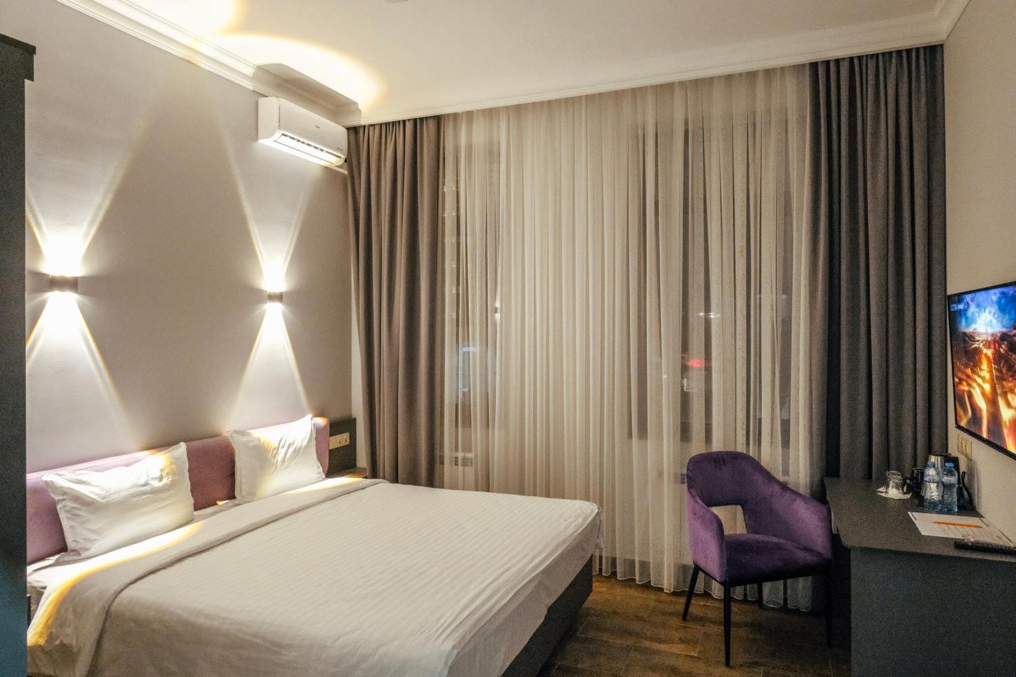 Parklane Hotel Tashkent Bagian luar foto